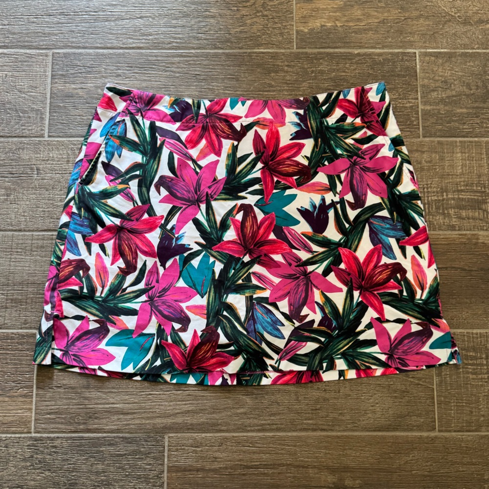 Lady Hagen Pink and Green Floral Golf Skirt